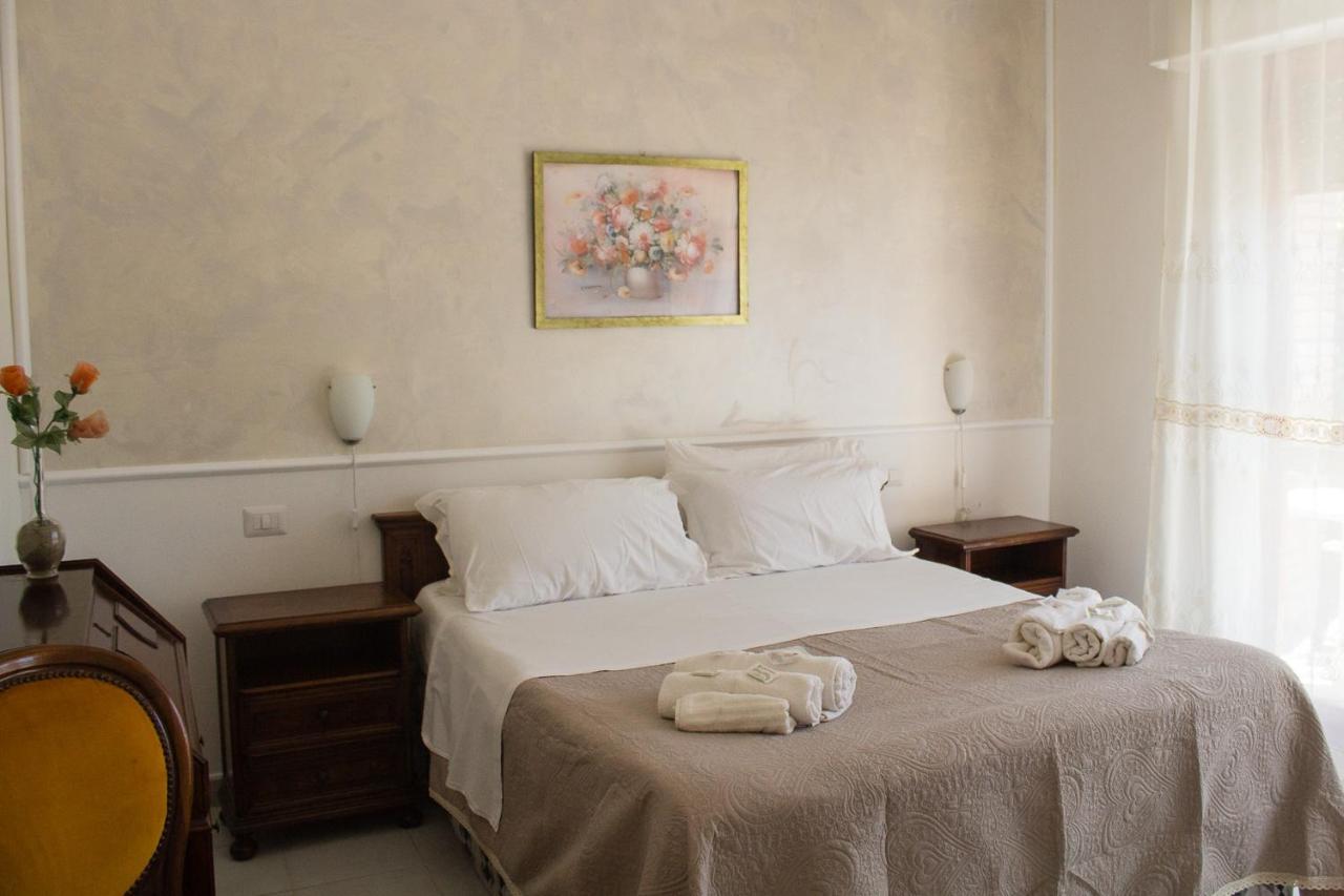 Villa Sarina ポッリカ エクステリア 写真