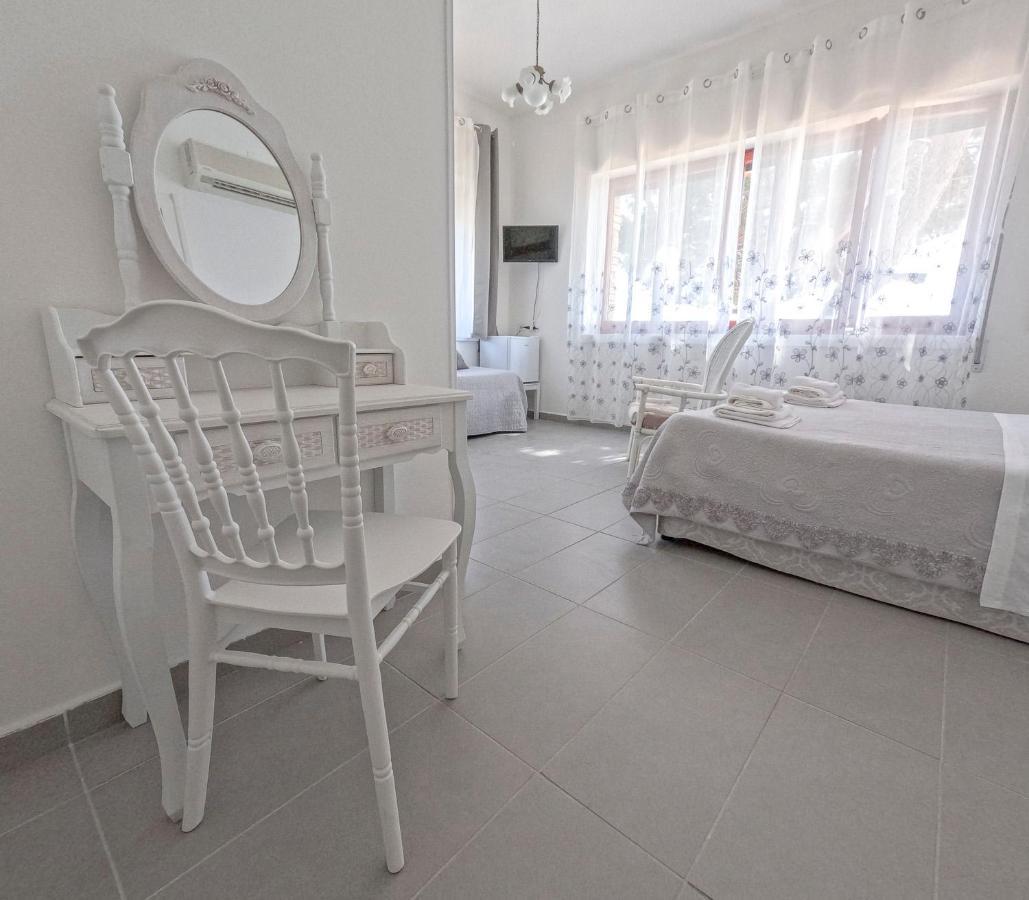 Villa Sarina ポッリカ エクステリア 写真
